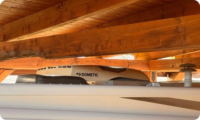 MONTÁŽ KLIMATIZACÍ, MARKÝZ A OKEN